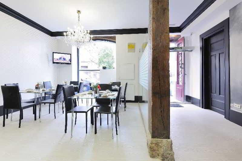维多利亚阿巴爵士酒店 外观 照片